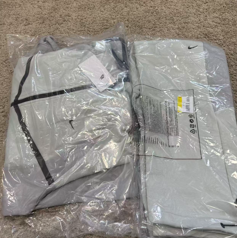 Nike Tech Fleece